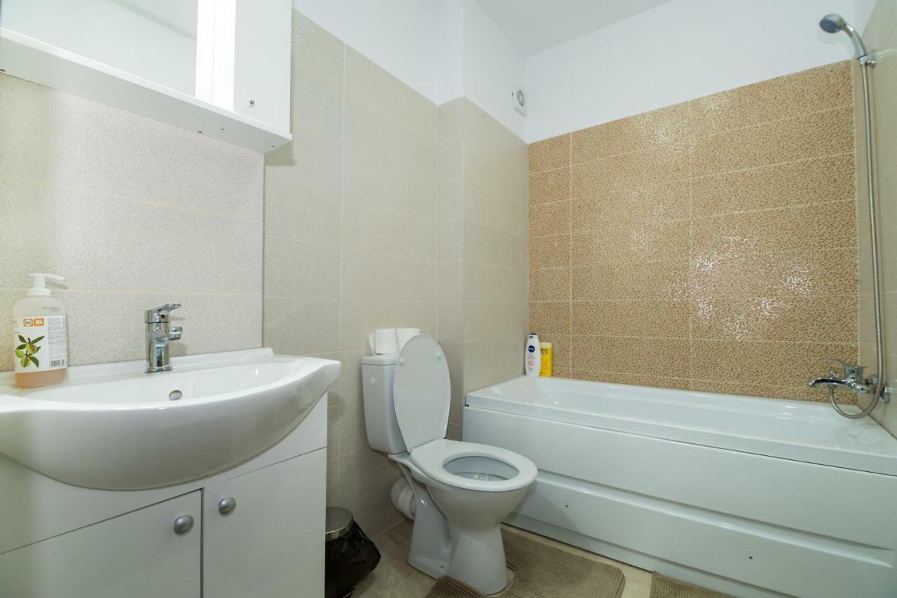 Ferienwohnung Rezident militari Chiajna Exterior foto
