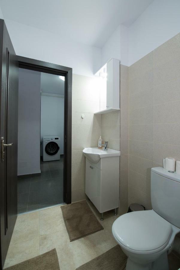 Ferienwohnung Rezident militari Chiajna Exterior foto