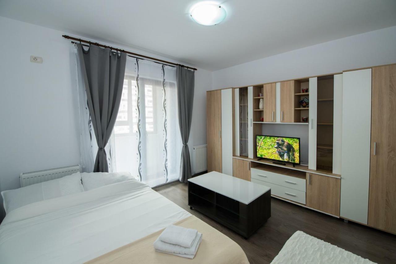 Ferienwohnung Rezident militari Chiajna Exterior foto